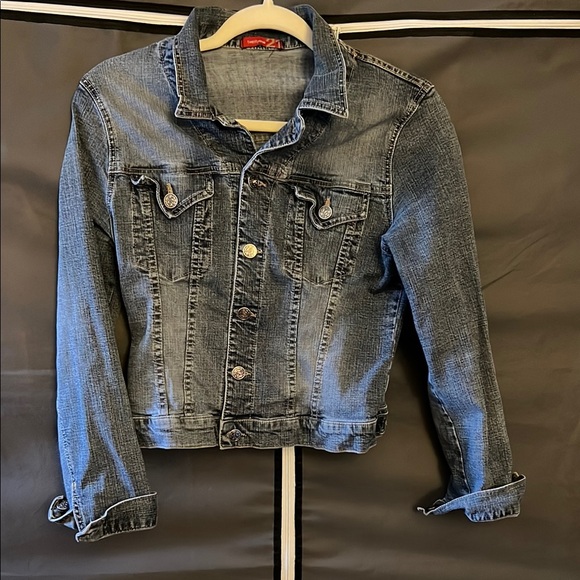 Rue Twenty-one Stylish Denim Jacket-EUC - Picture 2 of 11